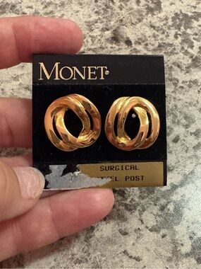 Vintage Earring By Monet
